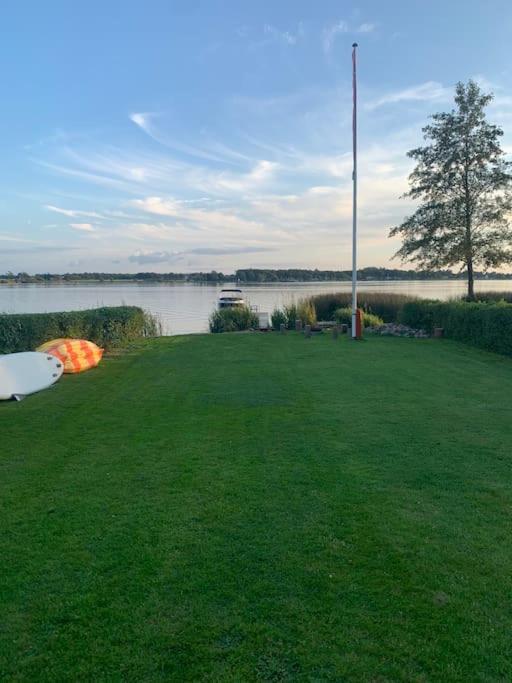 Huset Ved Soen Taet Pa Herning Og Mch Og Boxen 90 M2 Sunds Buitenkant foto