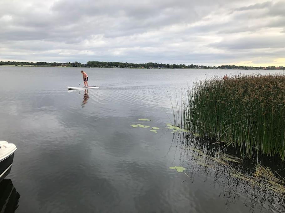 Huset Ved Soen Taet Pa Herning Og Mch Og Boxen 90 M2 Sunds Buitenkant foto