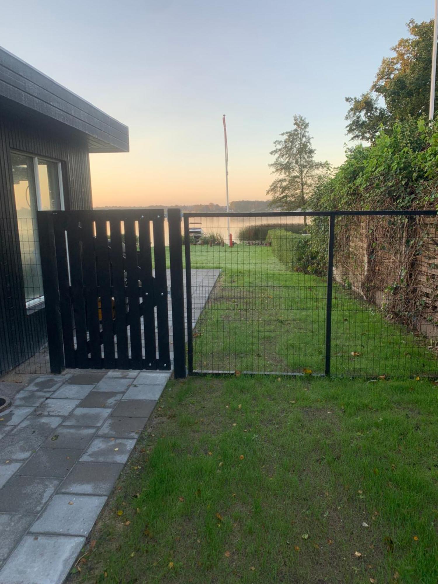 Huset Ved Soen Taet Pa Herning Og Mch Og Boxen 90 M2 Sunds Buitenkant foto